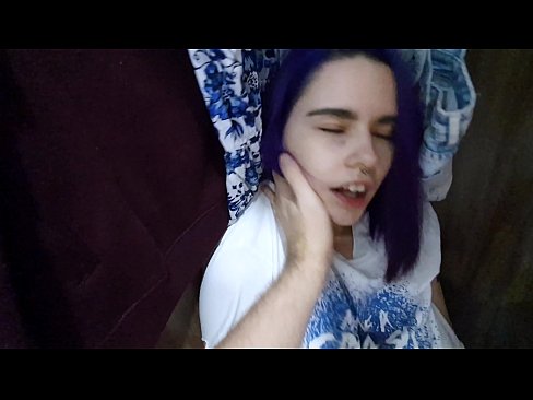 ❤️ Sibt lil sis tiegħi fil-closet u għenitha tiġri ❤ Vidjow porn lilna ❤
